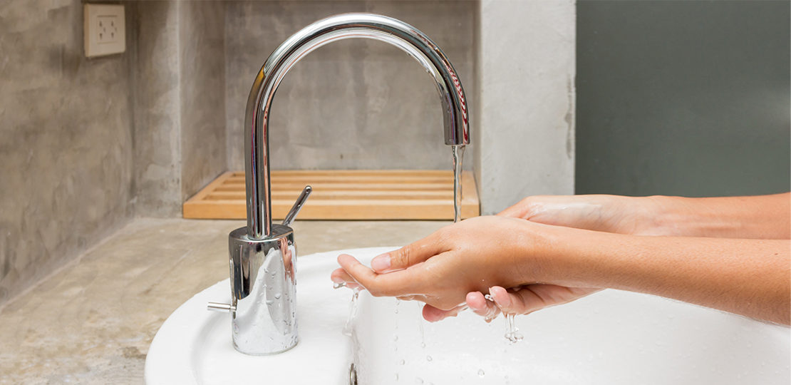 COVID-19 ou les inconvénients du lavage de mains abusif