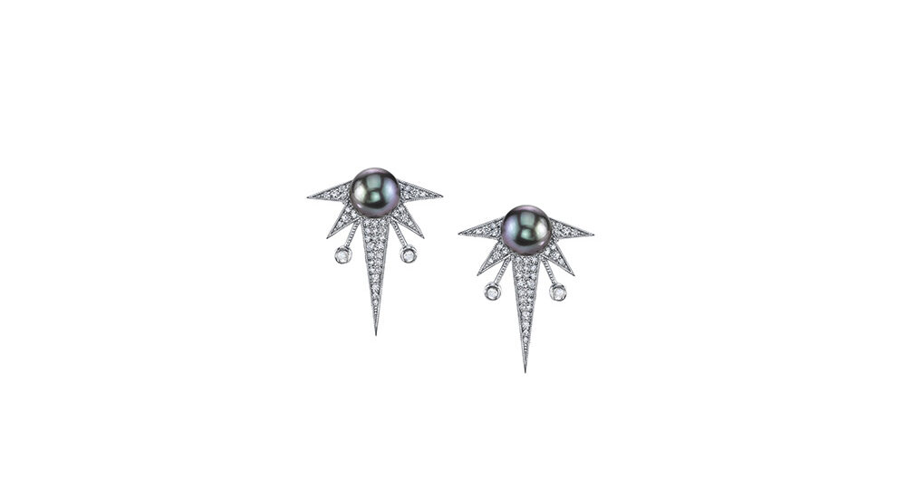 Aquila earrings set in white gold with diamonds and a black Tahitian pearl, Colette Jewelry