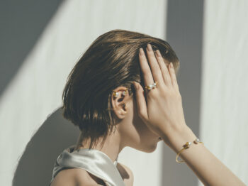 Under Melanie Georgacopoulos’ hand, the TASAKI pearl : more attractive than ever !